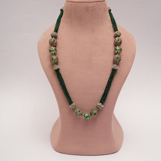 Victorian Antique Green String with Earrings