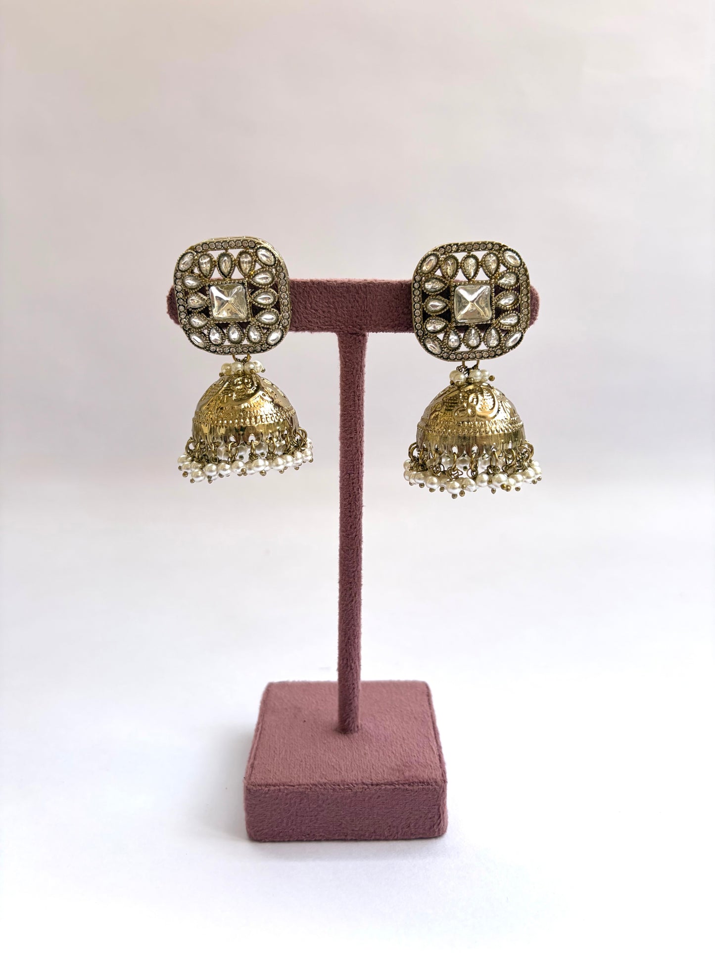 Trending Kundan Diamond-Looking Jhumka (Square)