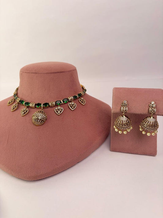 Green Stone Choker Necklace