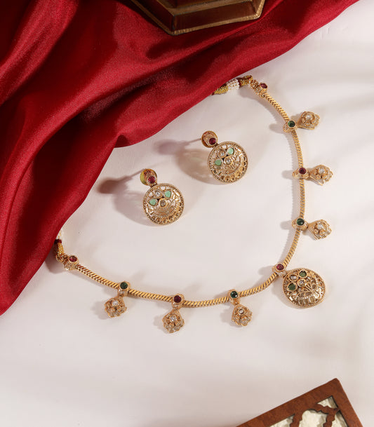Heritage Charm Minimal Gold Necklace