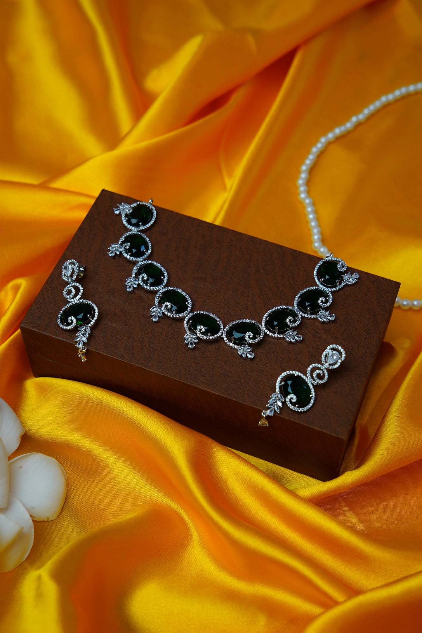 American Diamond Minimal Necklace Set