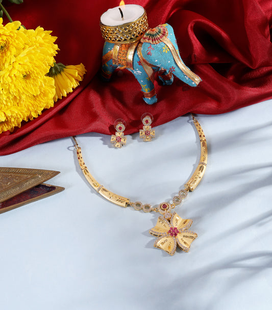 Antique Floral Hasli Pendant Necklace