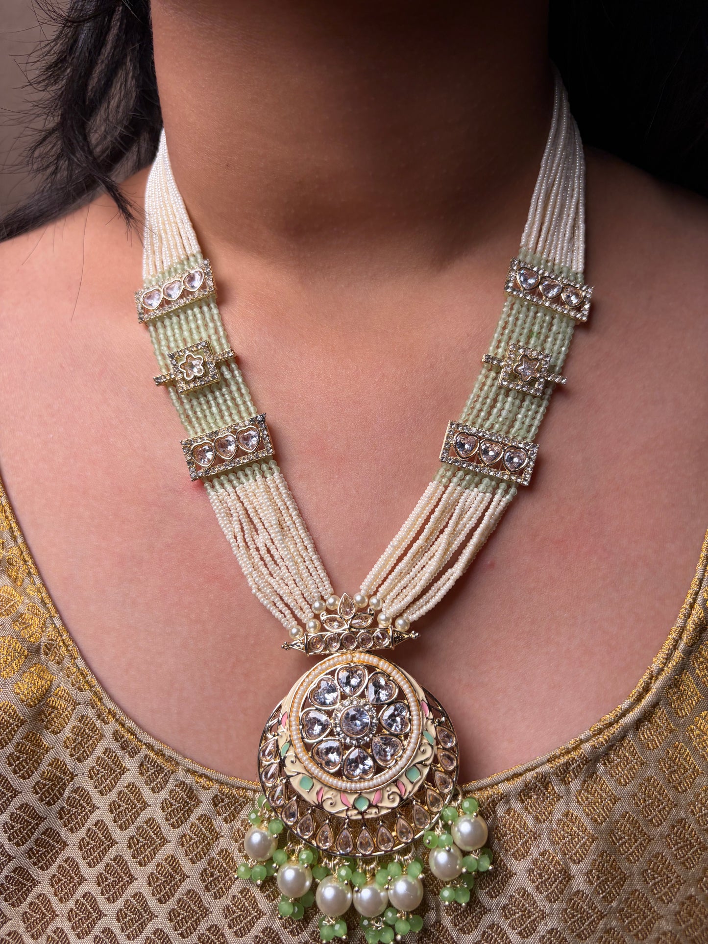 Regal Green Pearl Polki Pendant Set