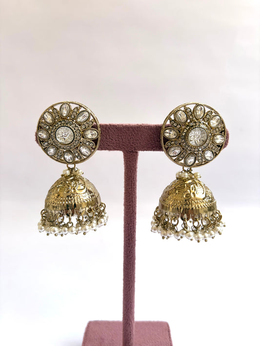 Trending Kundan Diamond-Looking Jhumka (Circle)