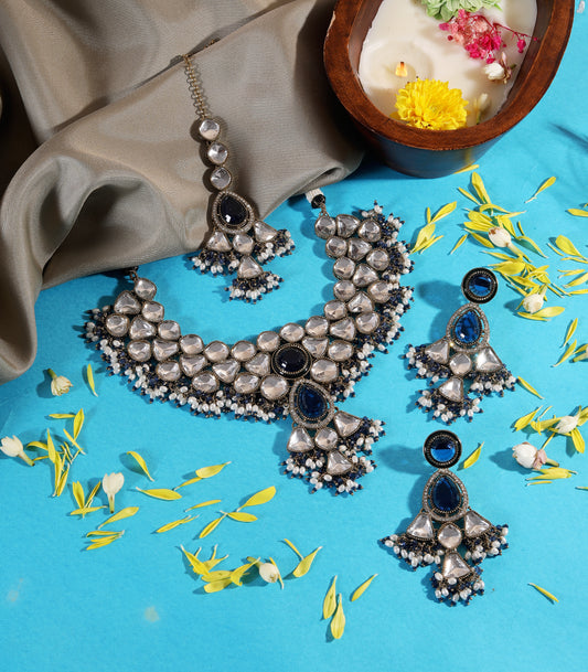 Blue Stone Kundan Necklace Set