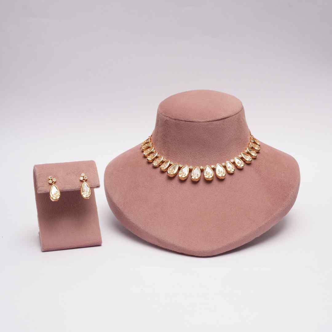 Moissanite Droplet Foil Kundan Cocktail Necklace