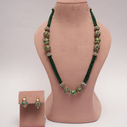 Victorian Antique Green String with Earrings