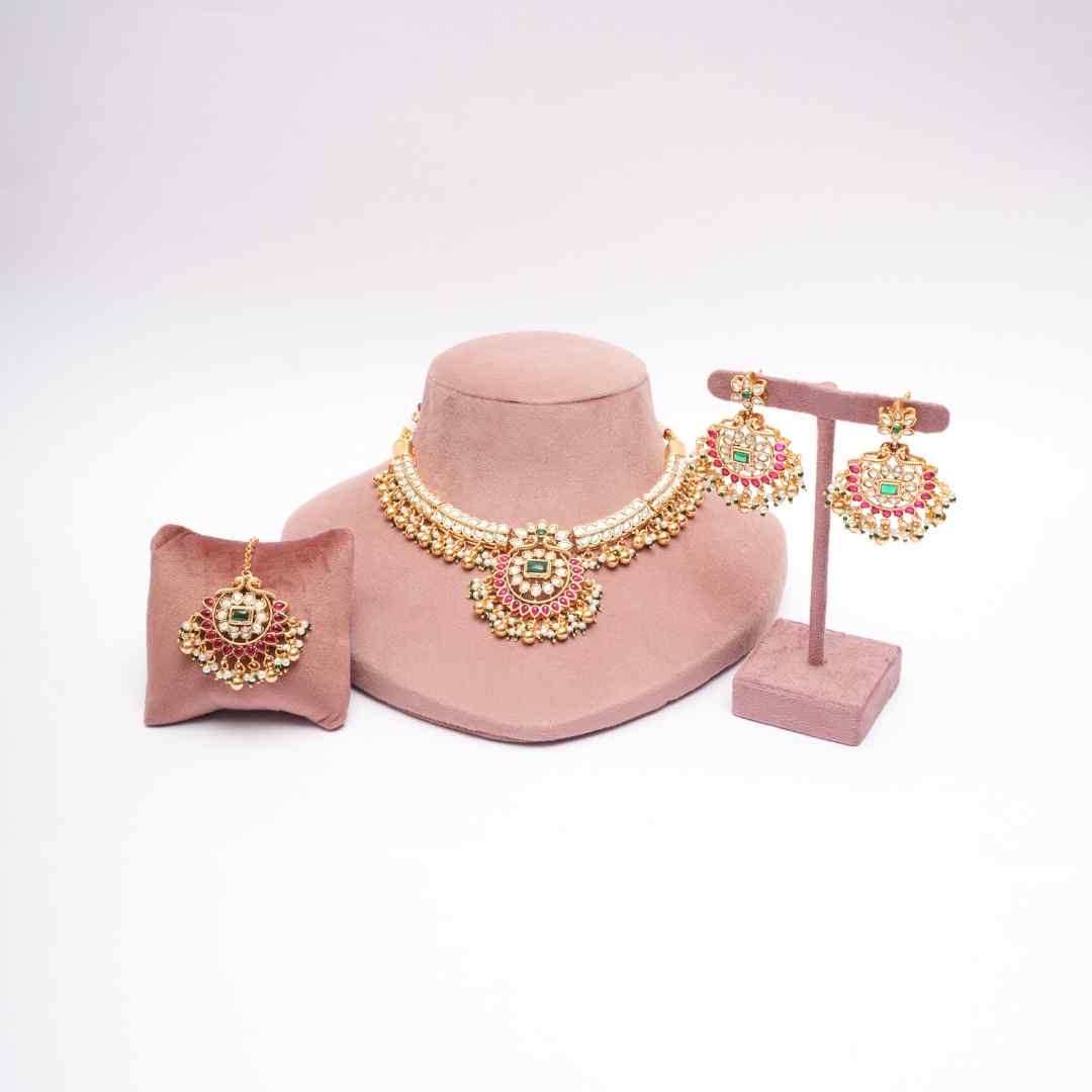 Traditional Heritage Kundan Necklace Set