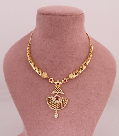 Minimal Hasli Gold Pendant Necklace