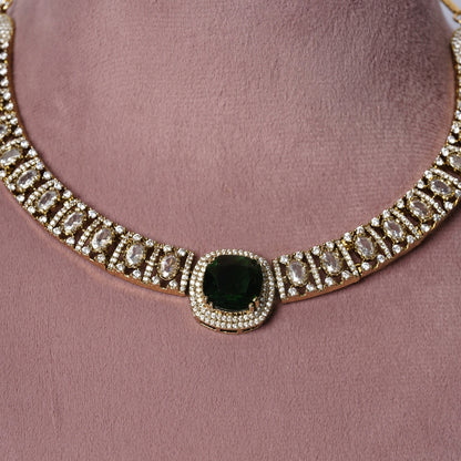 Minimal Emerald Studded Hasli Set