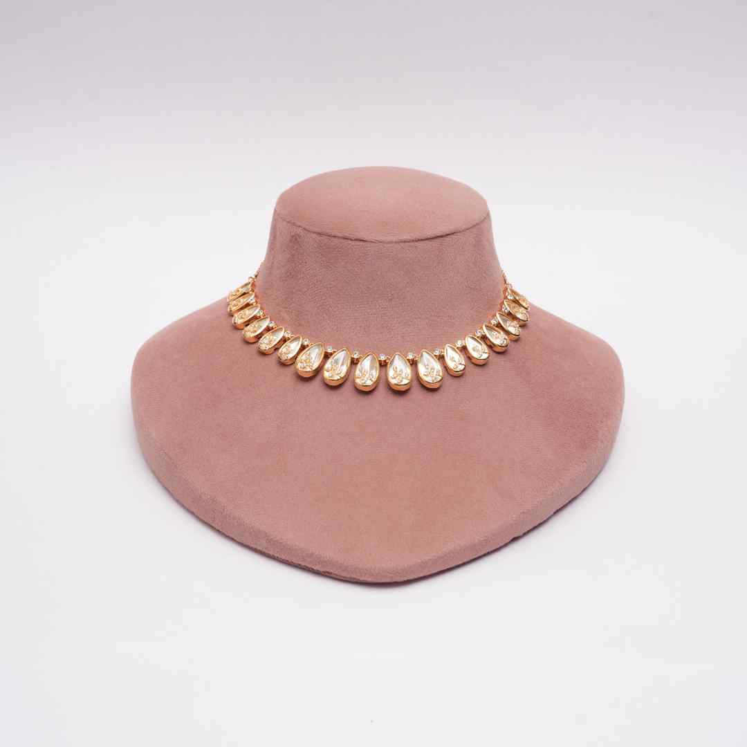 Moissanite Droplet Foil Kundan Cocktail Necklace