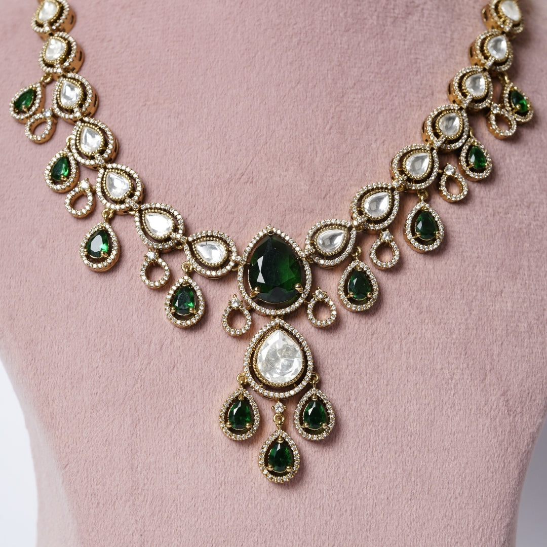 Classic Moissanite Kundan Emerald Necklace