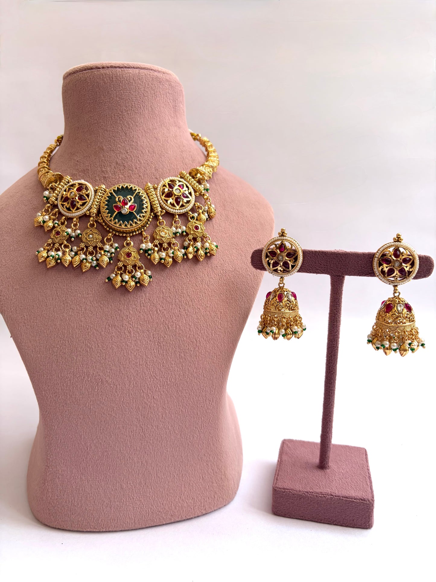 Heritage Collar Necklace Maat Gold Finish
