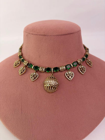 Green Stone Choker Necklace