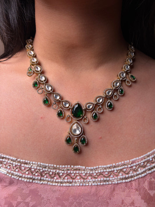 Classic Moissanite Kundan Emerald Necklace