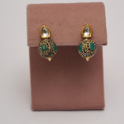 Victorian Antique Green String with Earrings