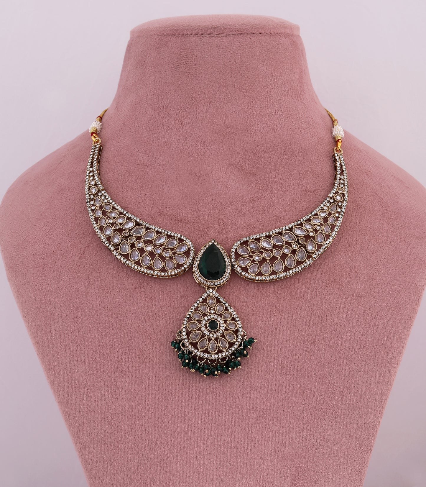 Kundan Green Pendant Necklace Set