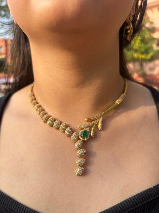 Antique Inspired Victorian Necklace Set