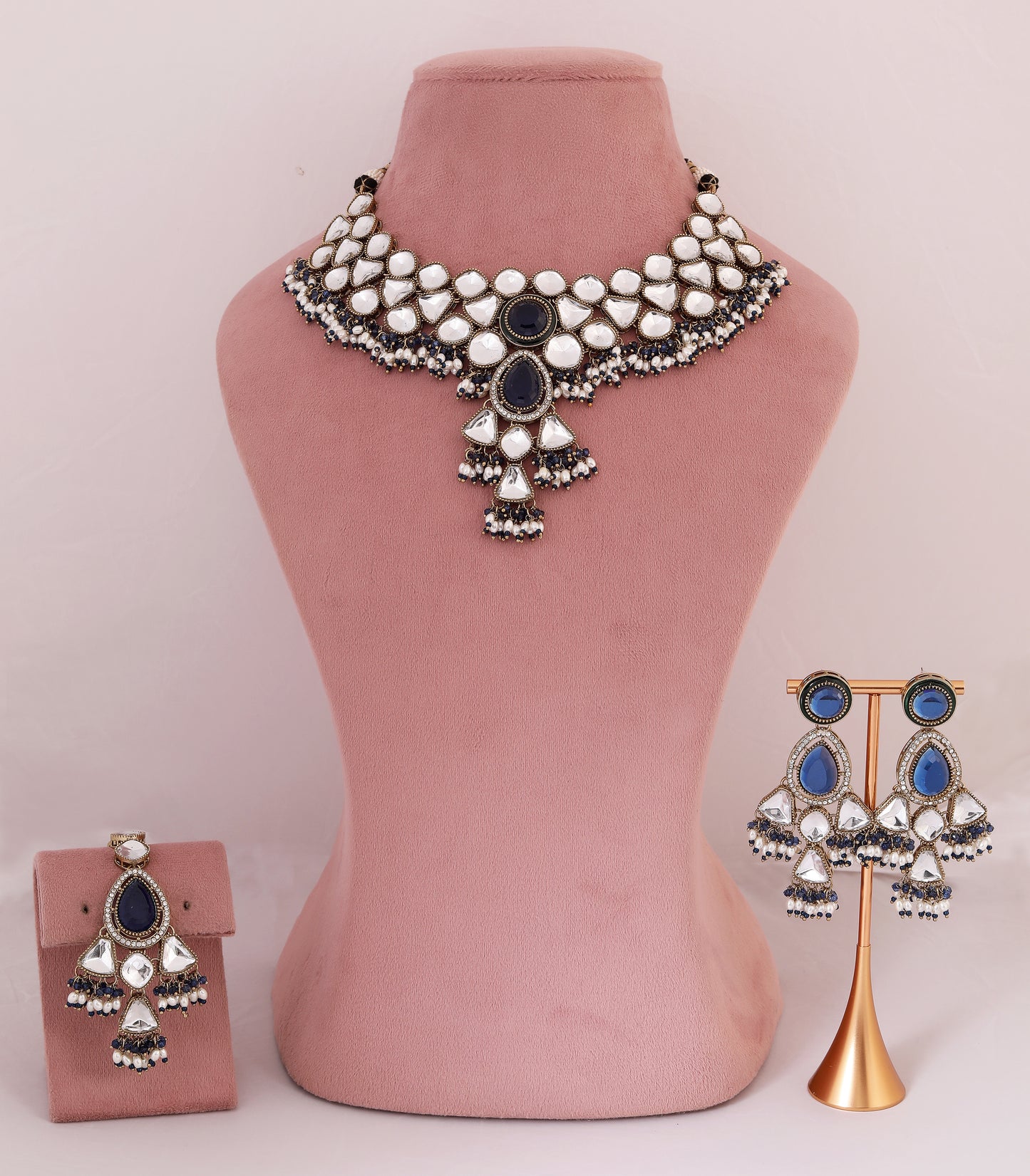 Blue Stone Kundan Necklace Set