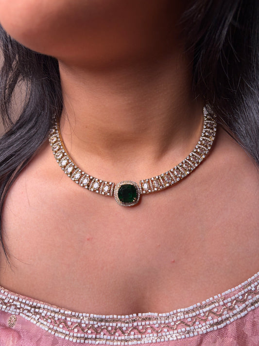 Minimal Emerald Studded Hasli Set