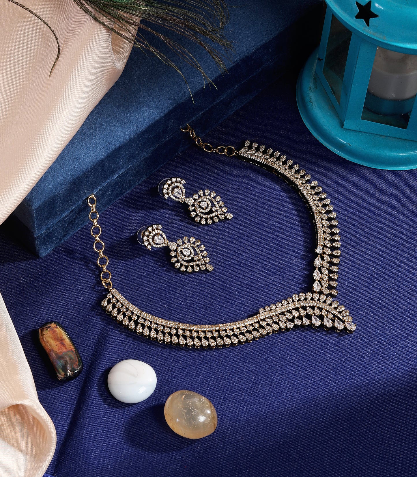 Diamond Style Necklace