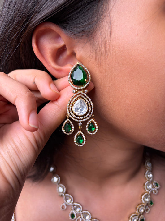 Classic Moissanite Kundan Emerald Necklace