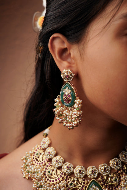 Royal Heritage Kundan Set