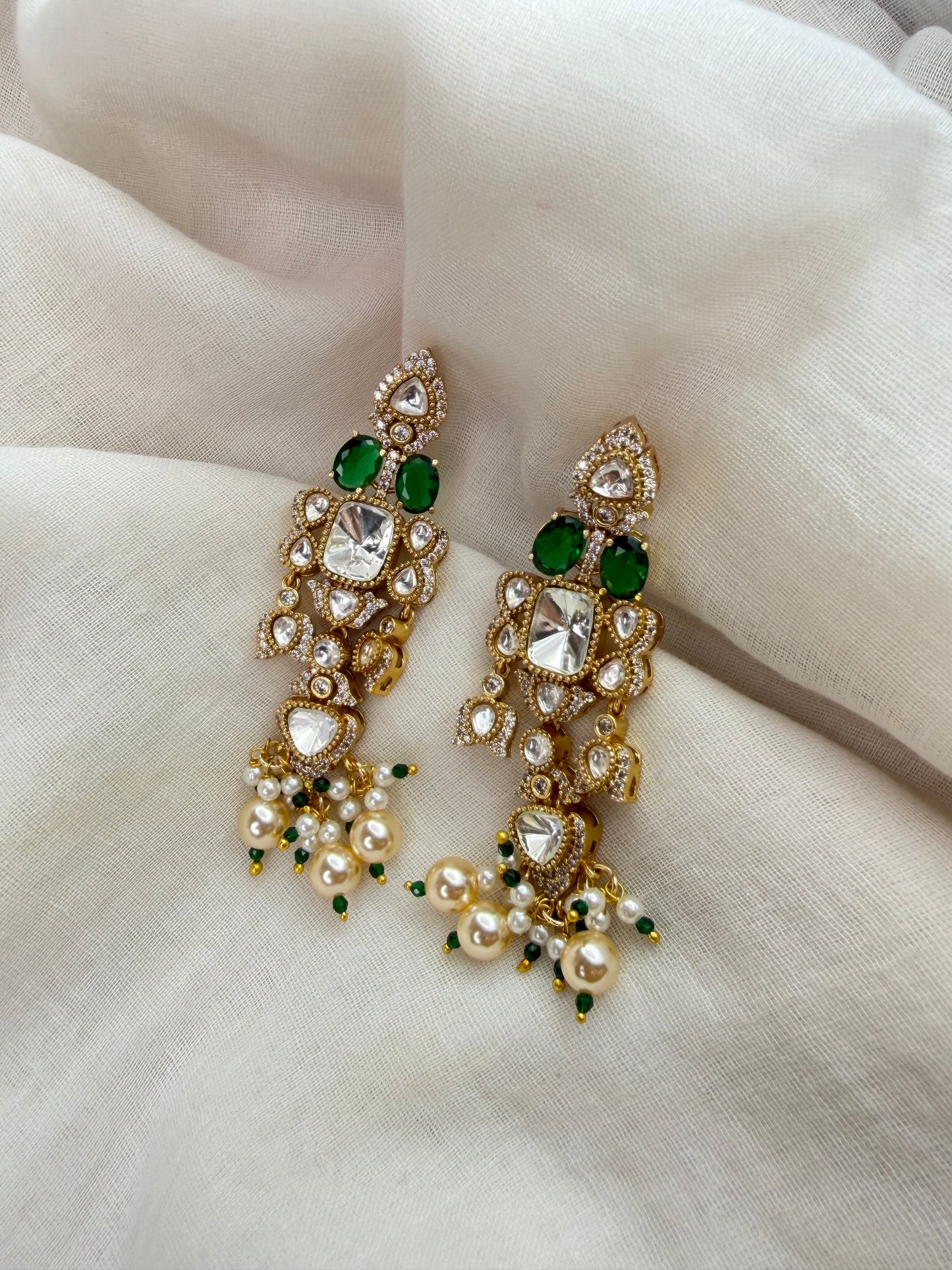 Green Moissanite Kundan Bridal Necklace Set