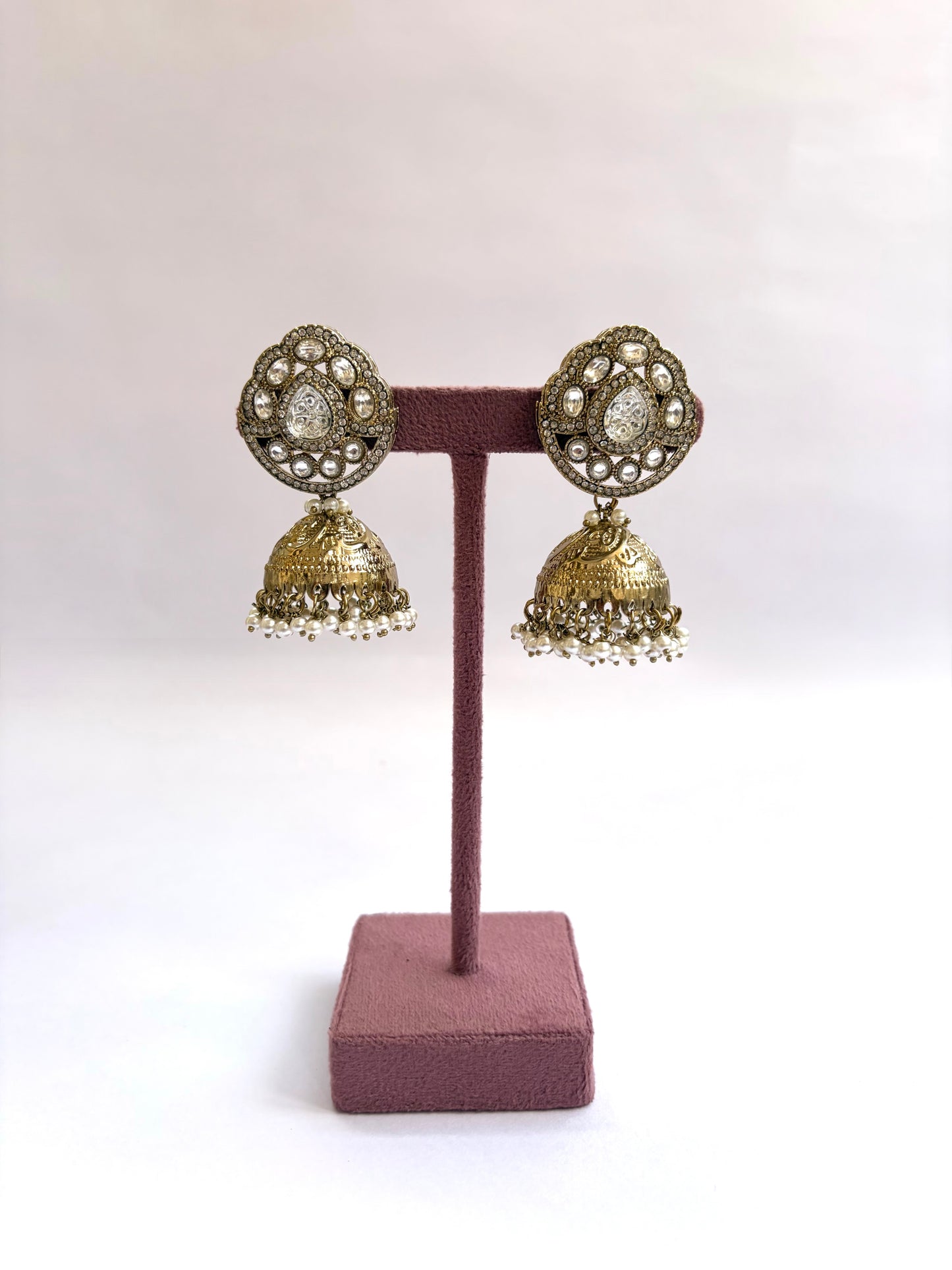Trending Kundan Diamond-Looking Jhumka (Oval)