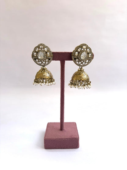 Trending Kundan Diamond-Looking Jhumka (Oval)