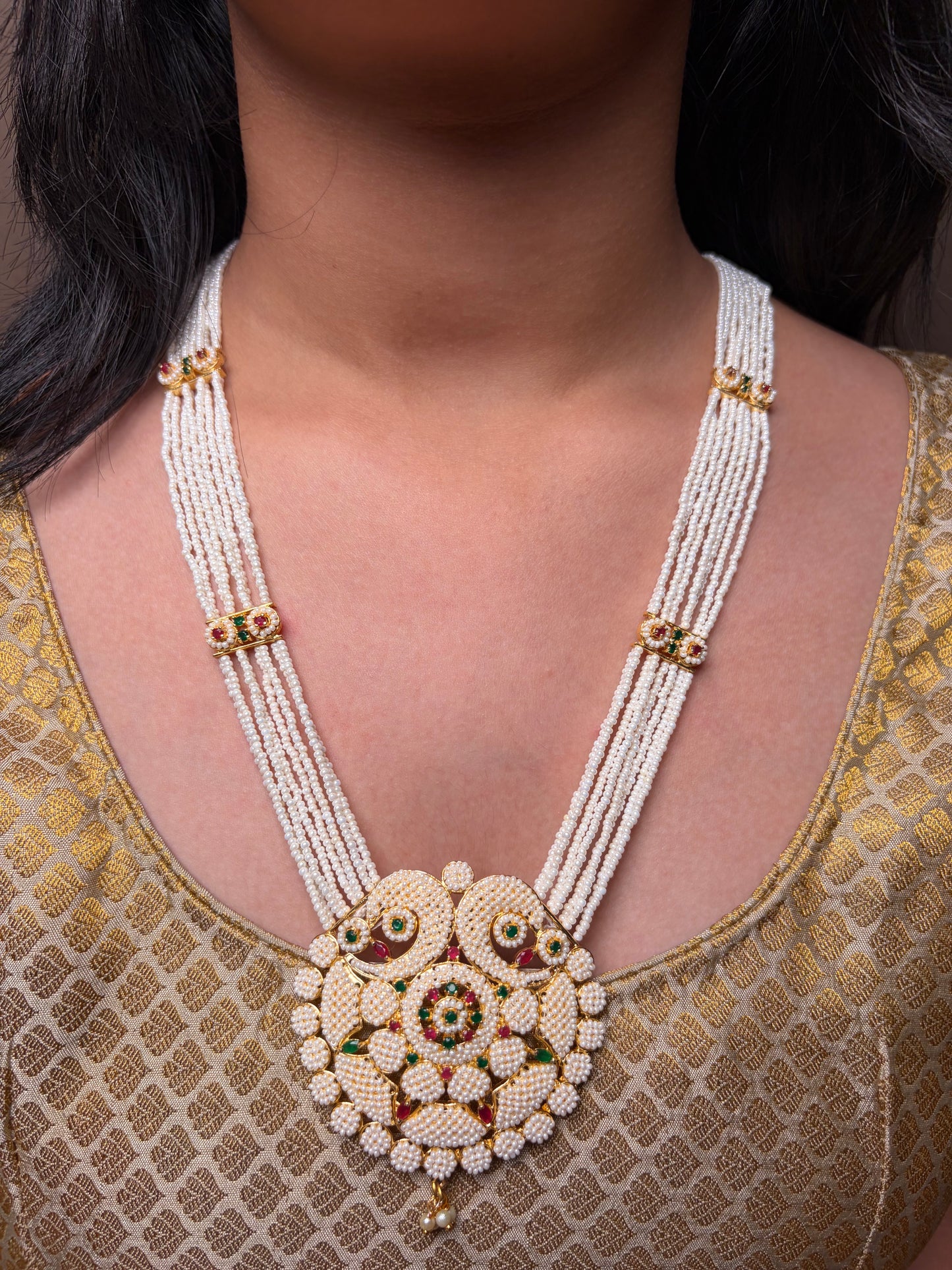 Vintage Pearl Kundan Pendant Set