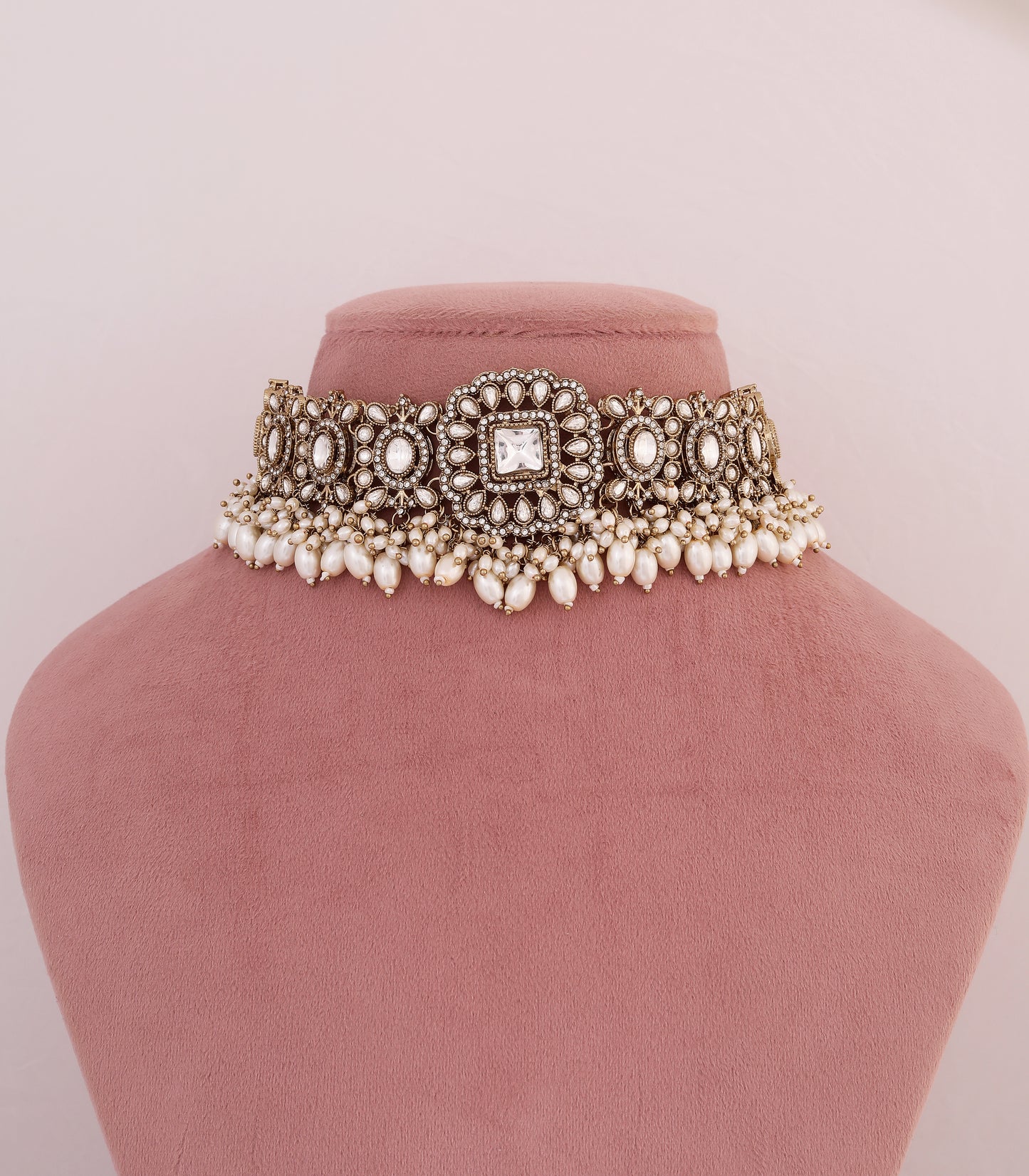 Antique Kundan Pearl Choker Necklace