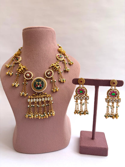 Heritage Collar Necklace With Falling Ghunhroo Design