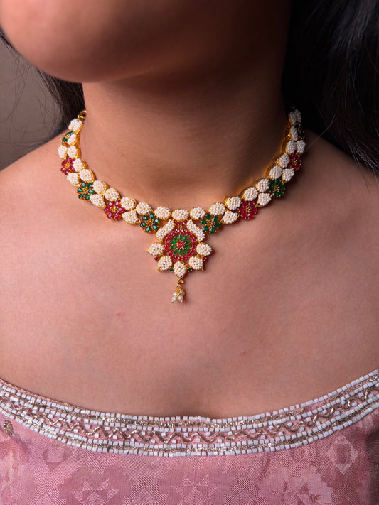 Vintage Manak Panna Floral necklace
