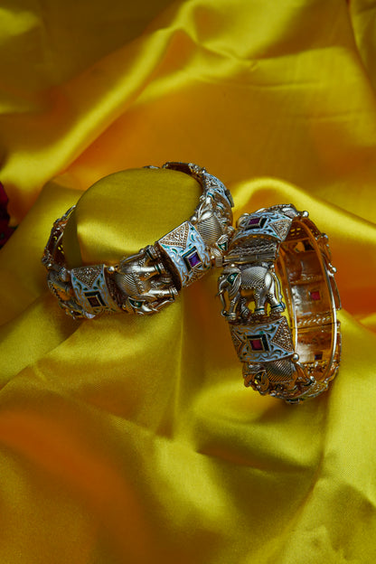 Elephant Motif Bangle