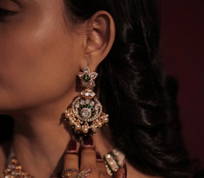 Modern Moissanite Kundan Pearl Necklace