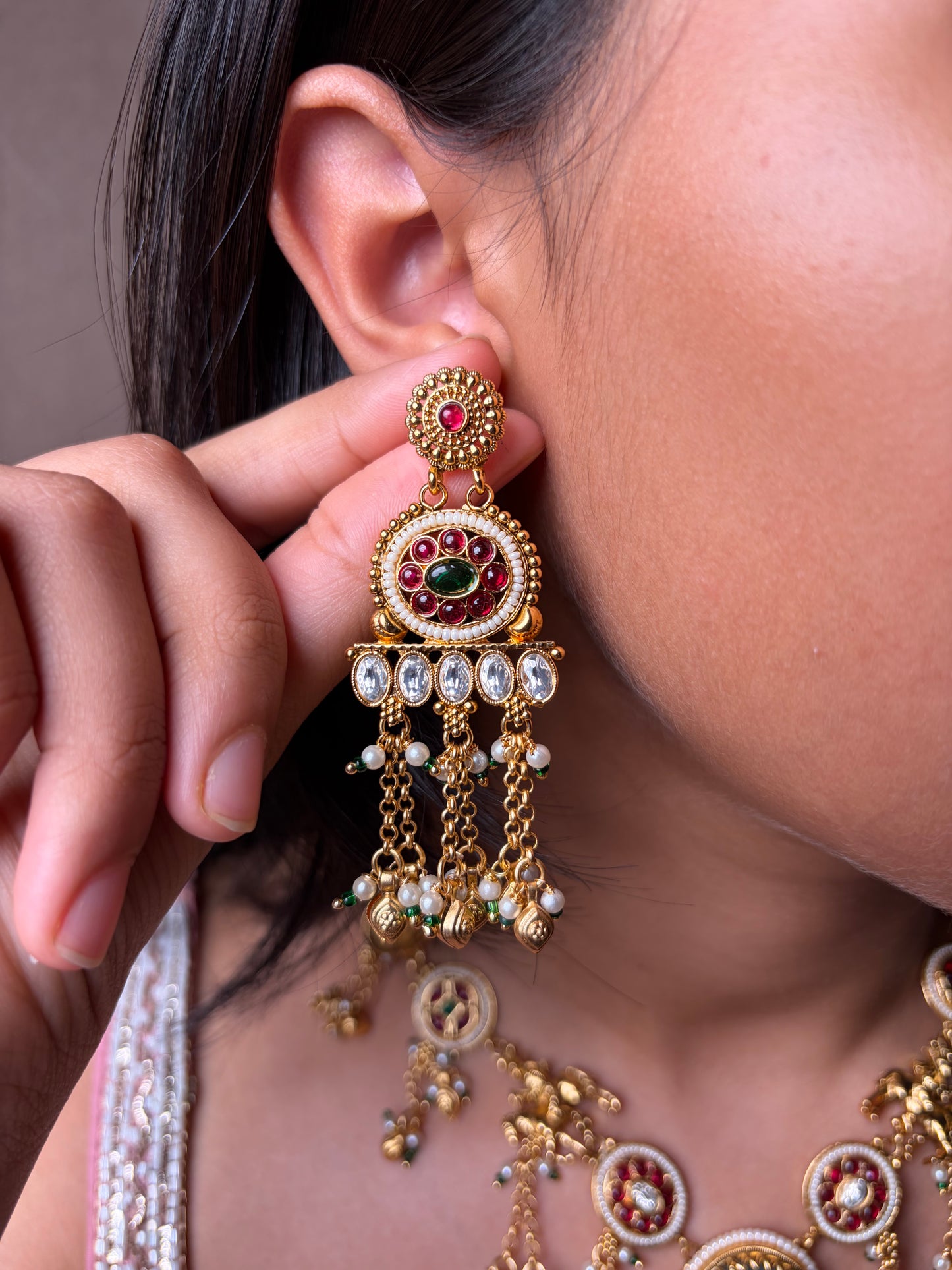 Heritage Collar Necklace With Falling Ghunhroo Design
