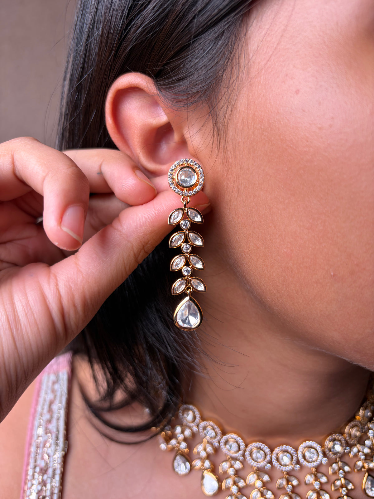 Moissanite Petal Collar set