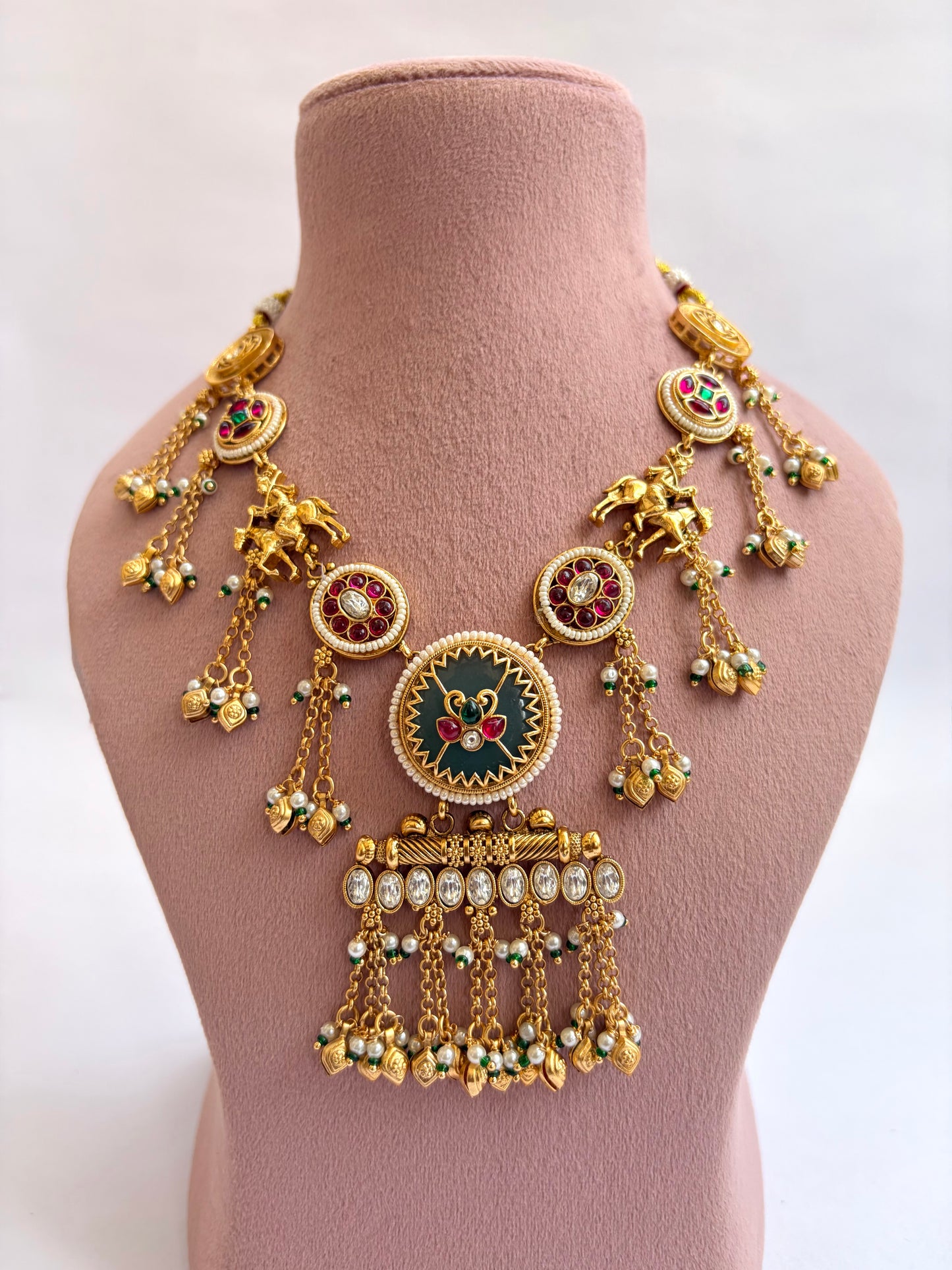 Heritage Collar Necklace With Falling Ghunhroo Design