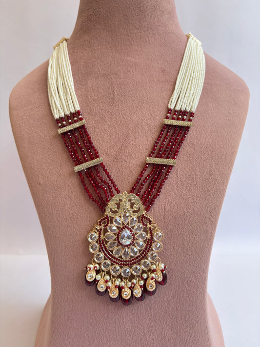 Meharoon Crystal Pearl Mala Set